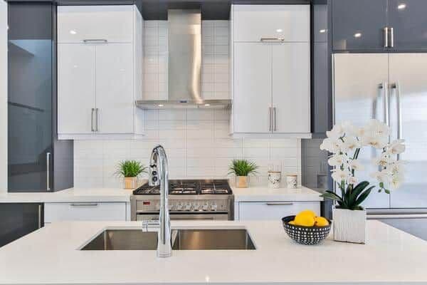 How to Clean Quartz Countertops